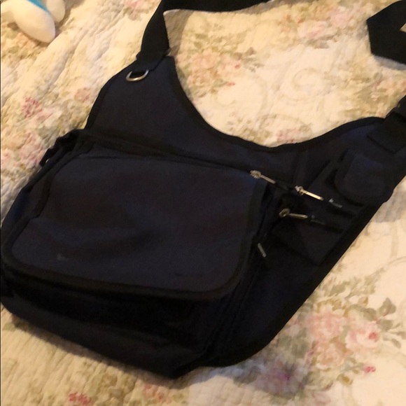 Messenger bag - Picture 3 of 3